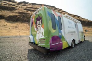 Mobile-Clinic-Outside-2